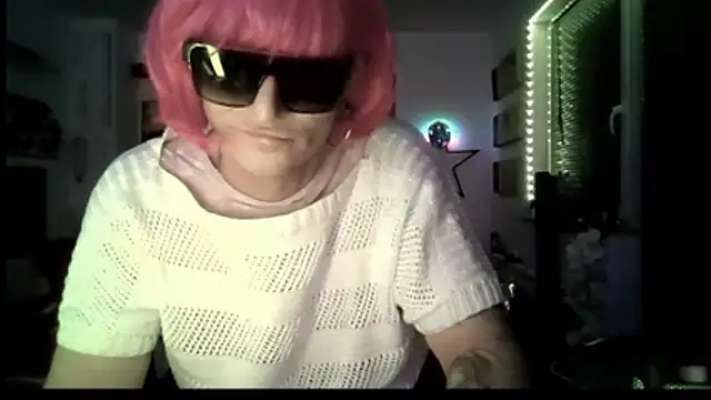 hellgirl1980 online show from 23, 4, 2026