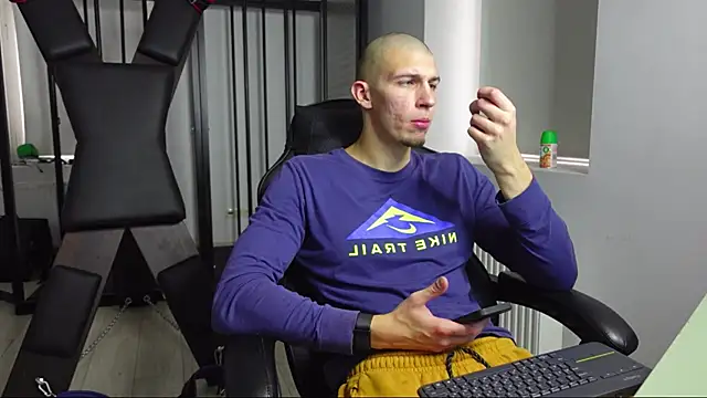 Ryan Dozer online show from 16, 10, 2025