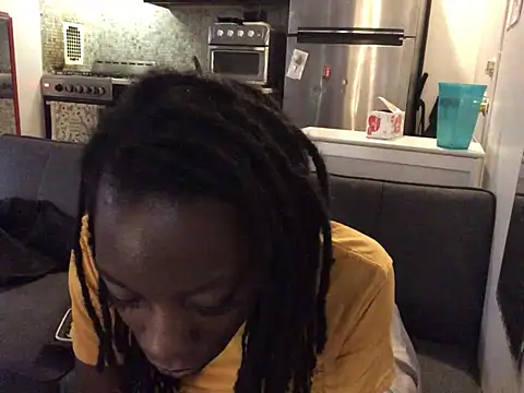 littyleesh1 online show from 19, 7, 2026