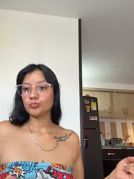 Snapshot of charlottekiss99 chatting on 23, 6, 2026 charlottekiss99 online show from 23, 6, 2026