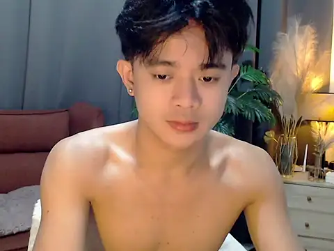 NautyBoyBrazeen 143 online show from 23, 4, 2026