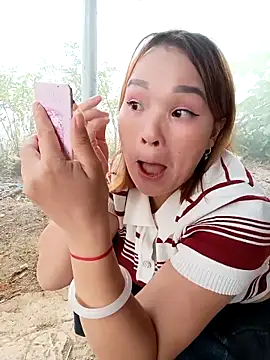 Snapshot of keobong-00 chatting on 2, 11, 2025 keobong-00 online show from 2, 11, 2025