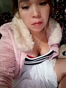 Snapshot of keobong-00 chatting on 17, 11, 2025 keobong-00 online show from 17, 11, 2025