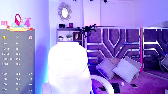 Eva Walker  online show from 16, 10, 2025