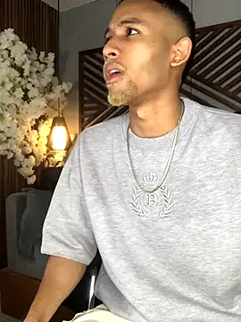 B Wild online show from 10, 10, 2025