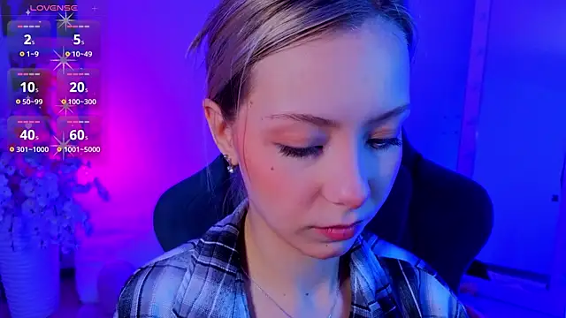 LumMina online show from 27, 4, 2026