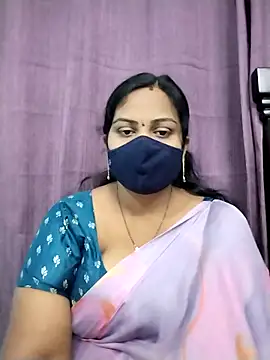 Snapshot of kineera_kontepilla chatting on 2, 12, 2025 kineera kontepilla online show from 2, 12, 2025