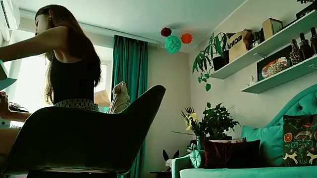 Yoka paradoXXX online show from 13, 7, 2026