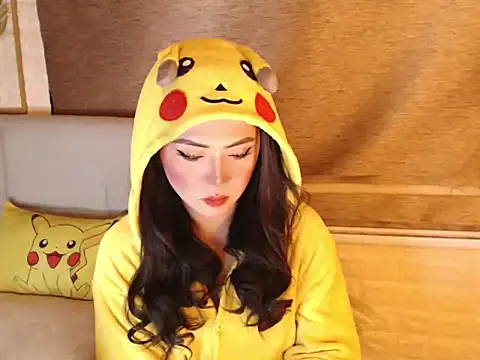 yourdevilsweettsx online show from 27, 4, 2026