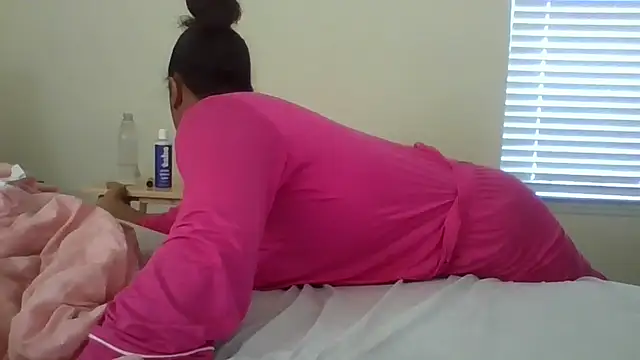 jottijade online show from 6, 11, 2025