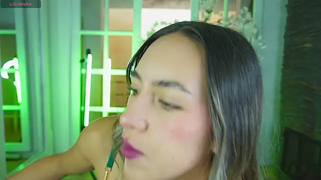 foxy zoe online show from 25, 4, 2026