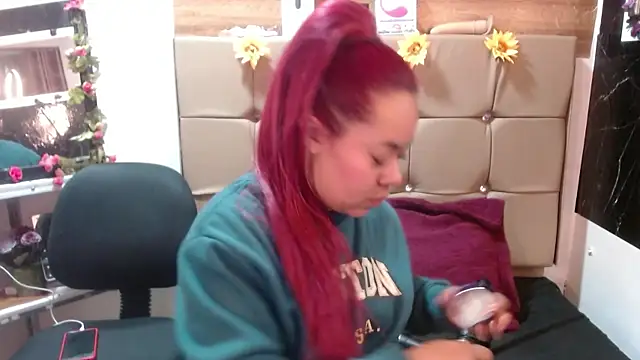 Snapshot of MIA__SPENCER chatting on 1, 10, 2025 MIA SPENCER online show from 1, 10, 2025