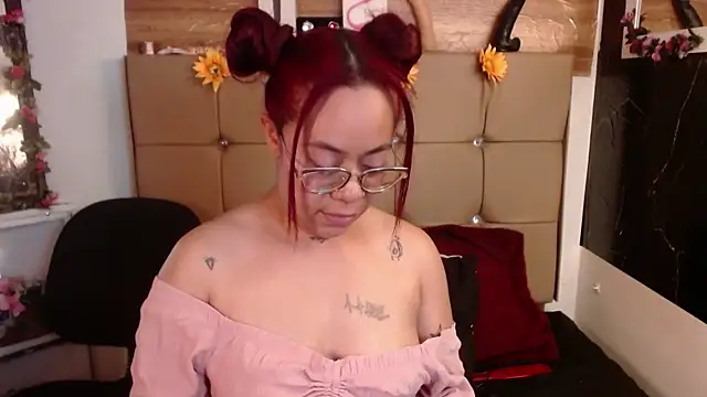 MIA  SPENCER online show from 29, 4, 2026