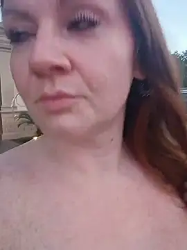 nakedgarbageperson online show from 17, 6, 2026