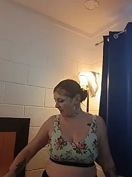 nakedgarbageperson online show from 23, 6, 2026