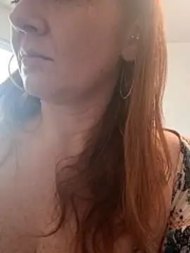 nakedgarbageperson online show from 29, 6, 2026