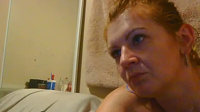 nakedgarbageperson online show from 1, 8, 2026