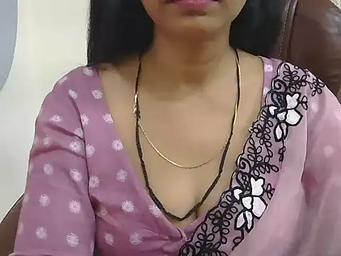 MISS SOMIYA online show from 17, 6, 2026