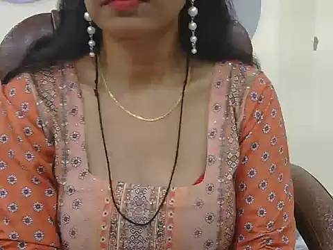 MISS SOMIYA online show from 10, 7, 2026