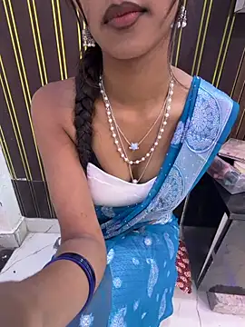 Snapshot of Drive_girl chatting on 5, 3, 2026 Drive girl online show from 5, 3, 2026