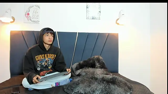 maicol cum23 online show from 16, 9, 2025