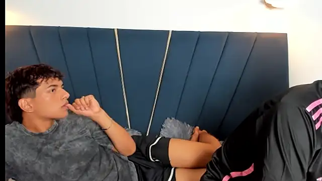 maicol cum23 online show from 26, 11, 2025