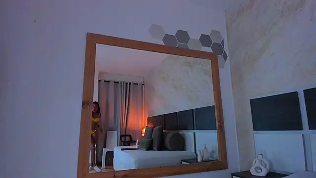 Susanna Cute online show from 20, 10, 2025