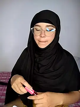 Snapshot of rhizanthella_ chatting on 15, 9, 2025 rhizanthella online show from 15, 9, 2025