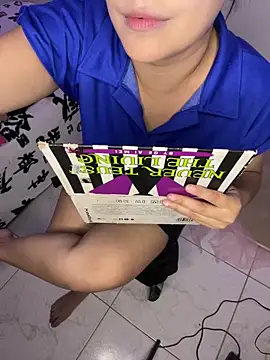 Snapshot of rhizanthella_ chatting on 30, 9, 2025 rhizanthella online show from 30, 9, 2025