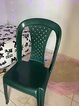 Snapshot of rhizanthella_ chatting on 1, 10, 2025 rhizanthella online show from 1, 10, 2025