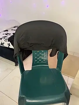 Snapshot of rhizanthella_ chatting on 6, 3, 2026 rhizanthella online show from 6, 3, 2026