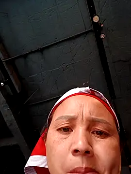 kemtuoi-sex online show from 29, 4, 2026