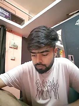 Snapshot of soniriyaa010101 chatting on 29, 5, 2026 soniriyaa010101 online show from 29, 5, 2026