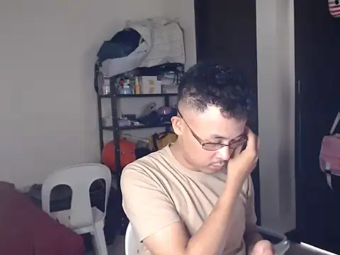 itsyour Asianboy15 online show from 8, 3, 2026