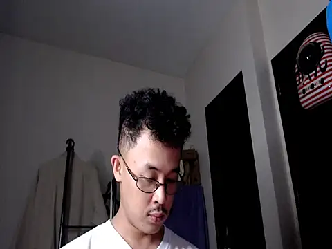 itsyour Asianboy15 online show from 16, 4, 2026