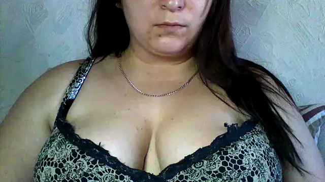 CarlyLaSweetX online show from 13, 3, 2026