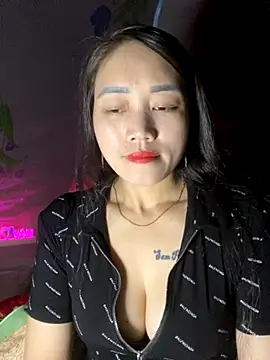 chipp-bong online show from 12, 11, 2025