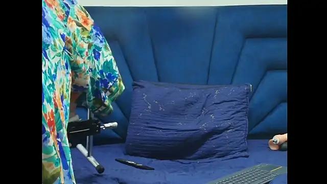 Angell cooper online show from 23, 4, 2026