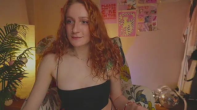 Snapshot of Charming_winky chatting on 11, 11, 2025 Charming winky online show from 11, 11, 2025