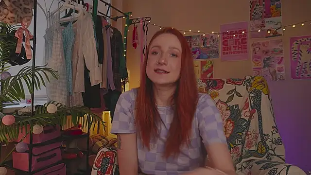 Snapshot of Charming_winky chatting on 28, 11, 2025 Charming winky online show from 28, 11, 2025