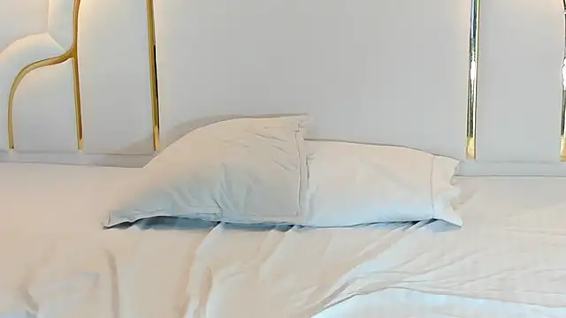 naughtyrose vc online show from 22, 4, 2026