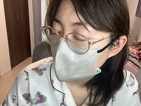 Snapshot of naginagisan chatting on 6, 6, 2026 naginagisan online show from 6, 6, 2026