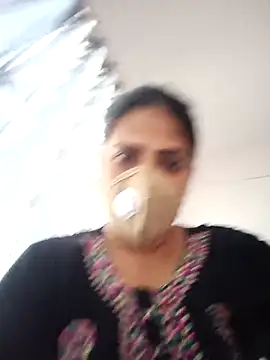 Snapshot of hottie_jenny9 chatting on 28, 10, 2025 hottie jenny9 online show from 28, 10, 2025