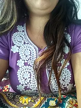 Snapshot of hottie_jenny9 chatting on 15, 11, 2025 hottie jenny9 online show from 15, 11, 2025