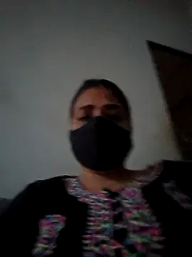 Snapshot of hottie_jenny9 chatting on 17, 11, 2025 hottie jenny9 online show from 17, 11, 2025