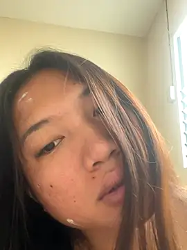 cassie cakes online show from 24, 11, 2025