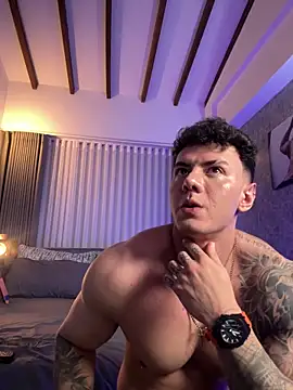 Thomas Falcon online show from 3, 10, 2025