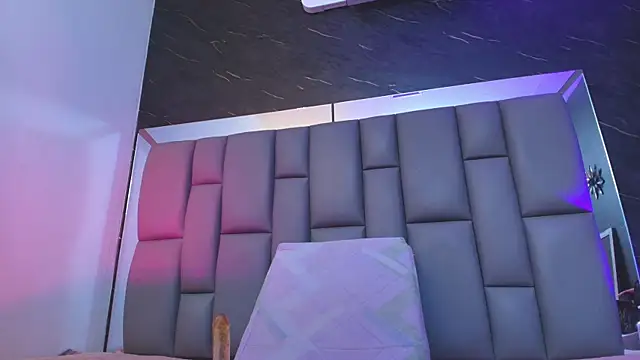 kissme luna online show from 24, 9, 2025