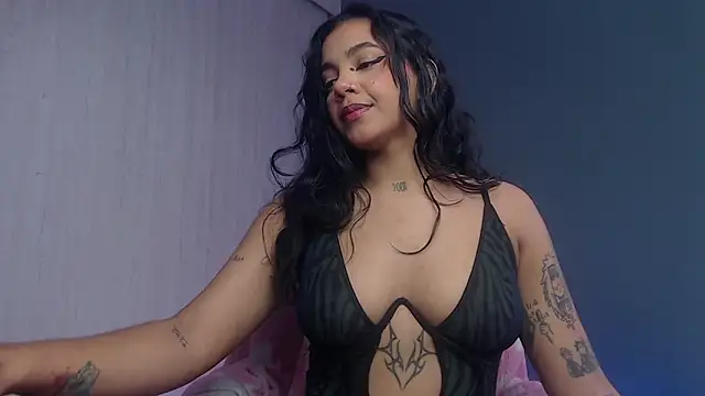 Snapshot of ObeyVal chatting on 18, 9, 2025 ObeyVal online show from 18, 9, 2025