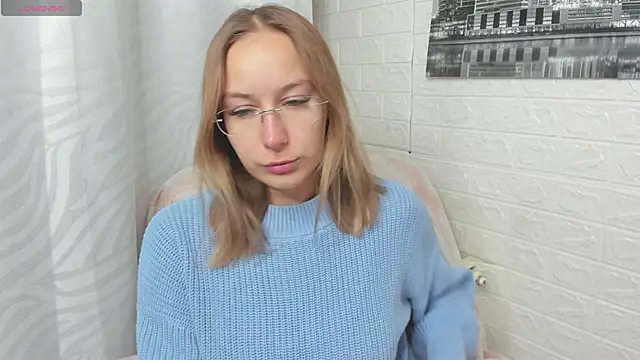 Snapshot of dina_sunshine chatting on 27, 2, 2026 dina sunshine online show from 27, 2, 2026